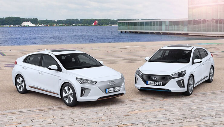 Hyundai Ioniq electrico y enchufable