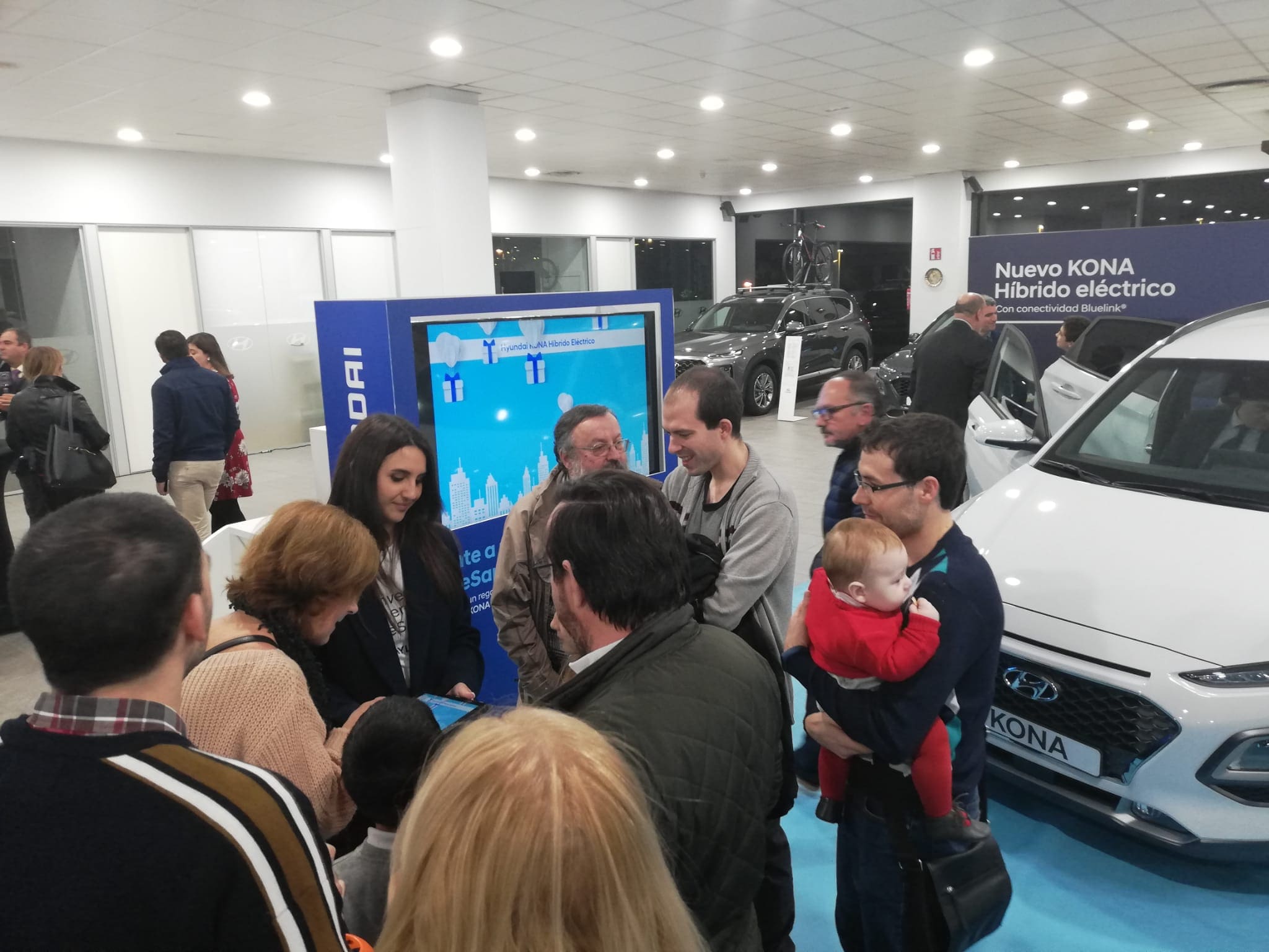 Presentacion_Hyundai_Kona_Hibrido_juegos