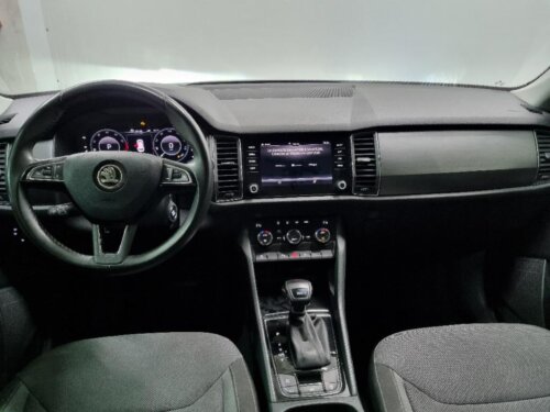 75950-Foto_KODIAQ_AMBITION_VERDE_-_8712LJF_-_4-10.jpg
